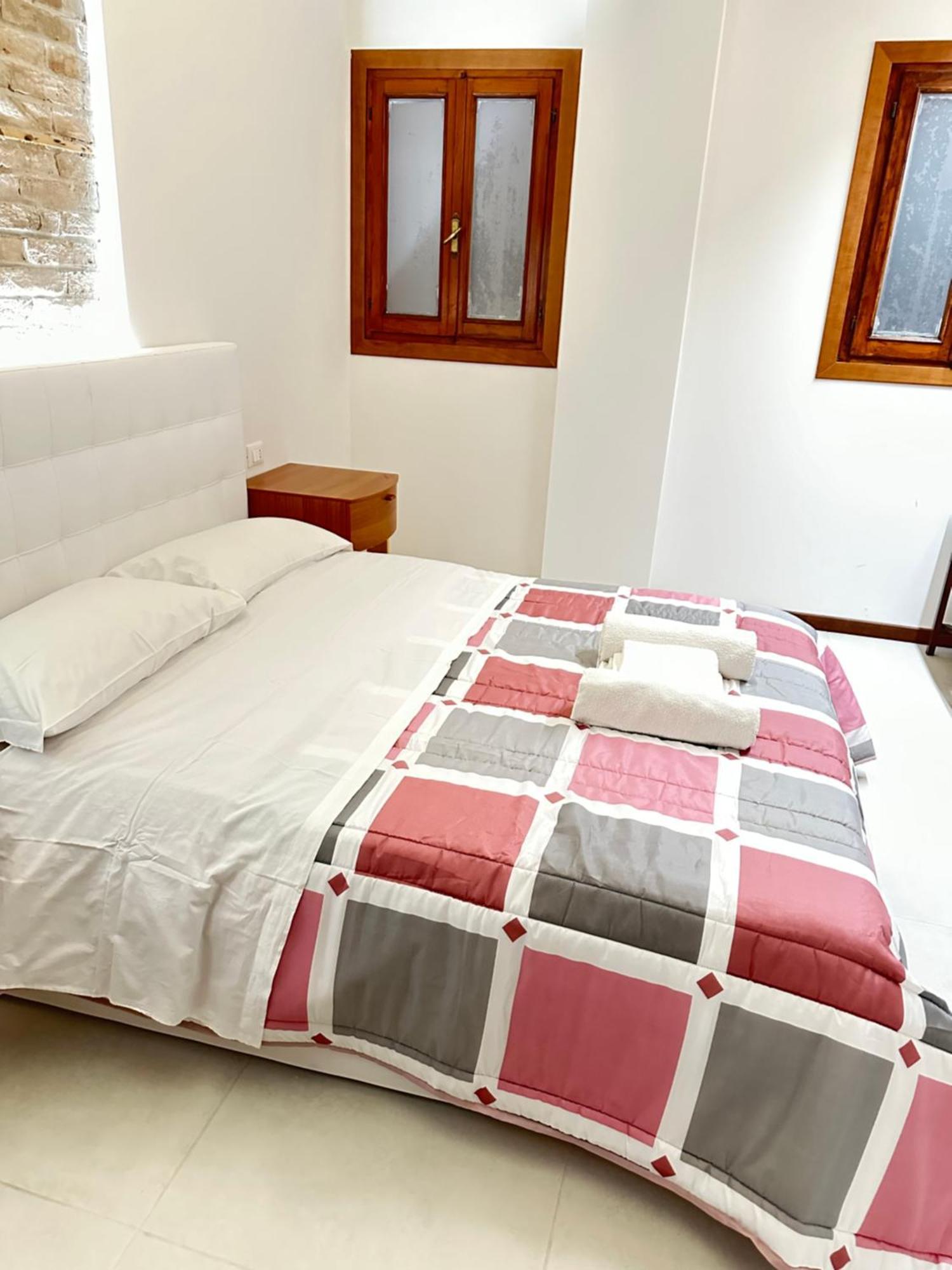 Venice Castello Apartment Экстерьер фото